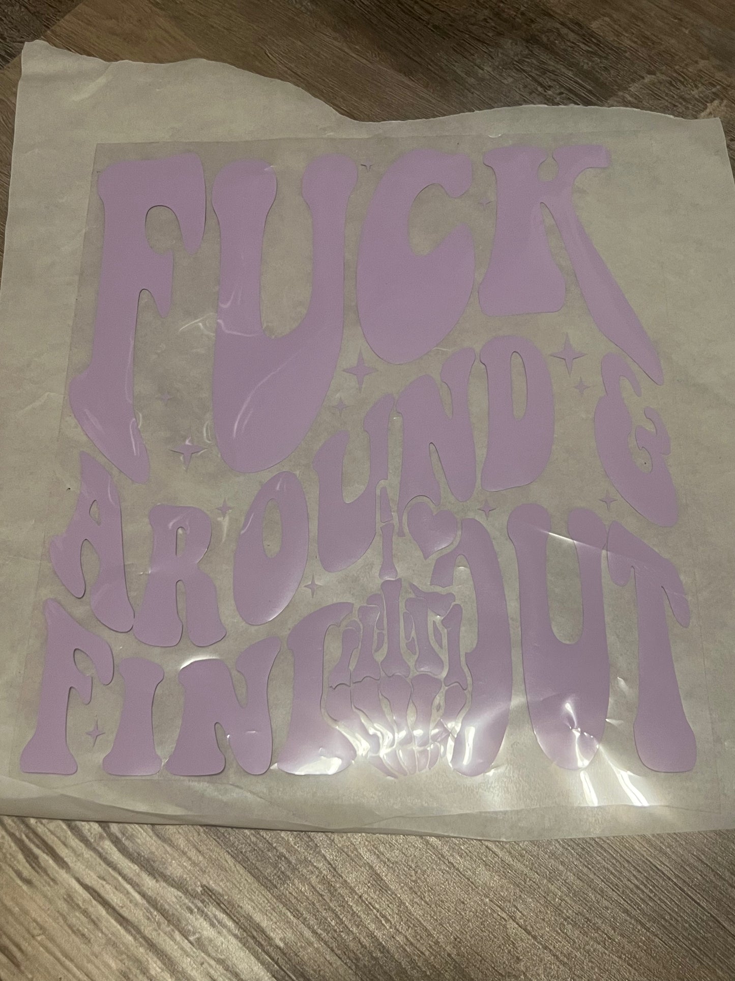 Vinyl transfer F around design